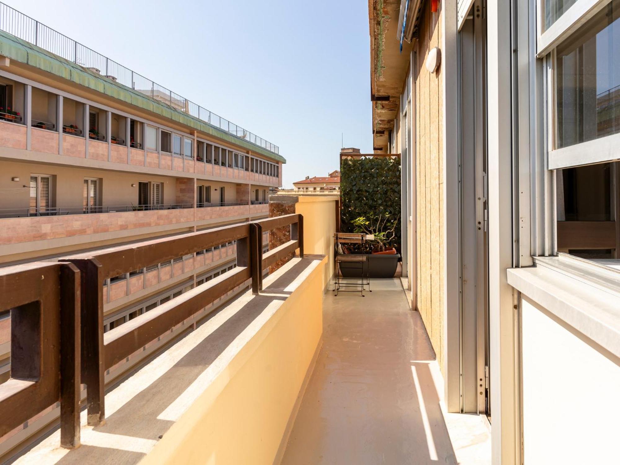 Livorno Central And Modern 2 Apts & 1 Room! Exterior photo