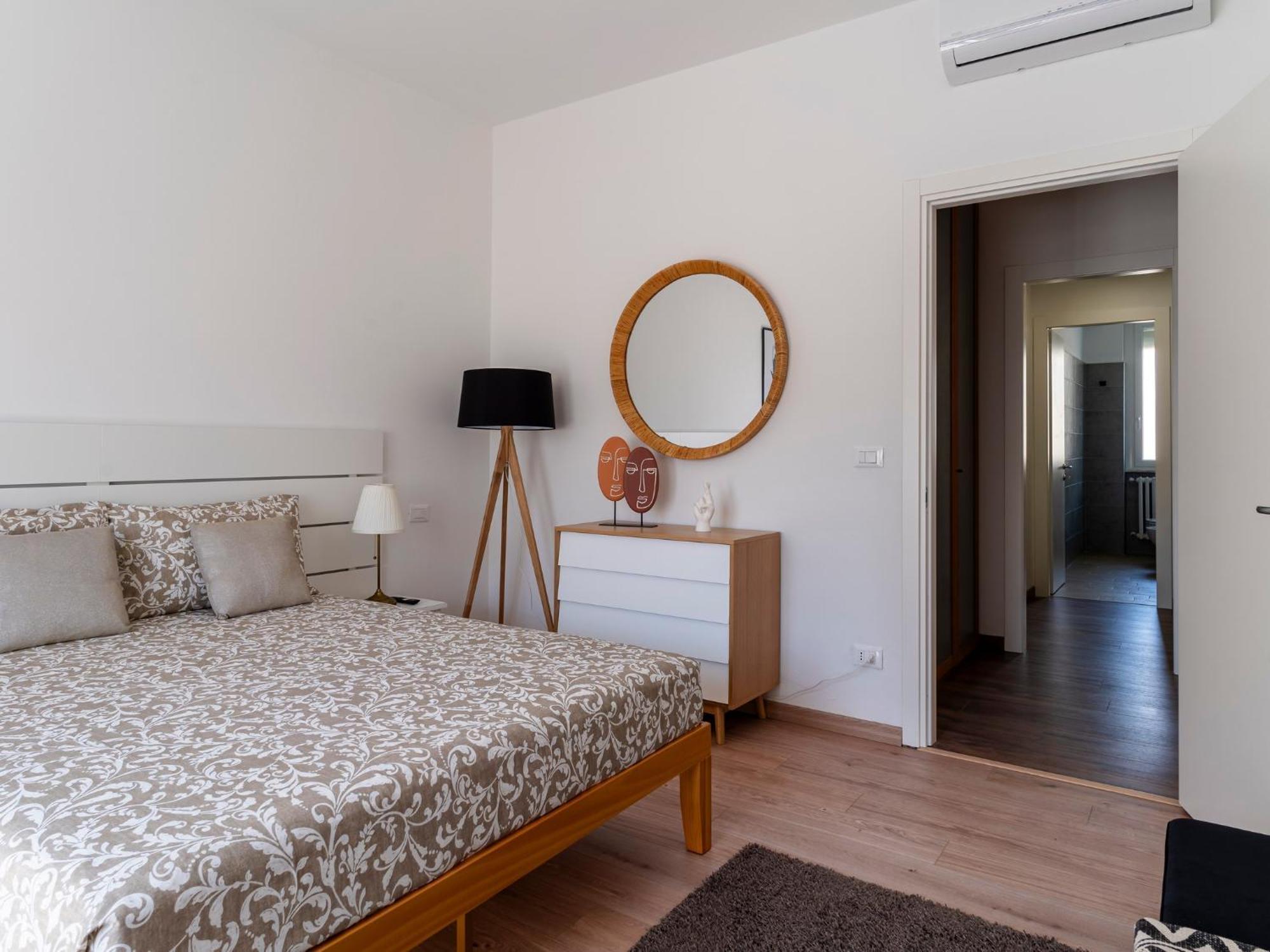 Livorno Central And Modern 2 Apts & 1 Room! Exterior photo